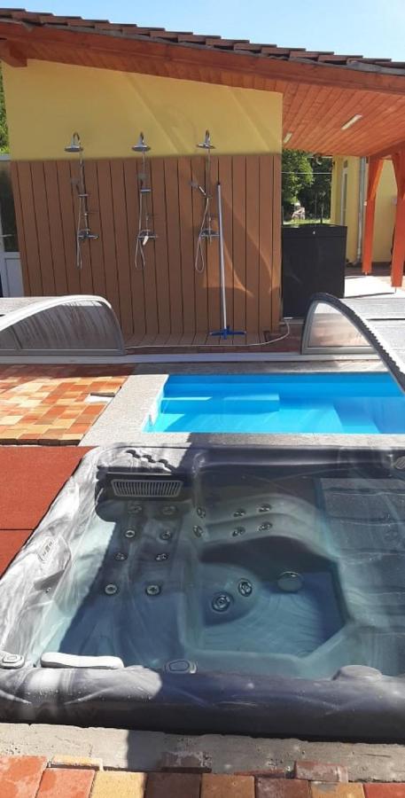 Ponty Orso Vendeghaz Villa Nagybaracska Exterior foto