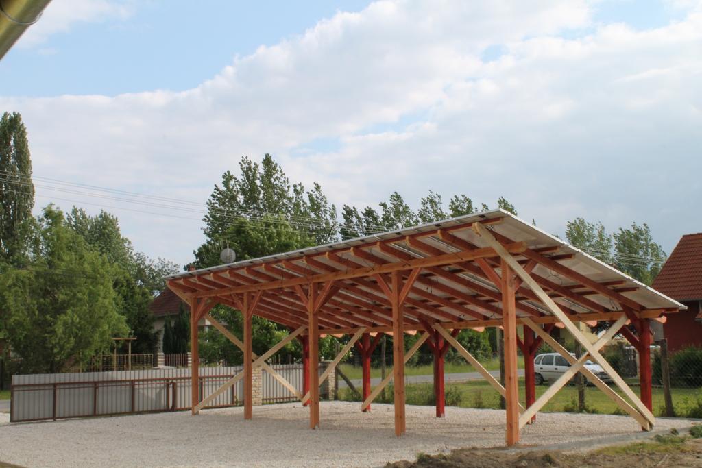 Ponty Orso Vendeghaz Villa Nagybaracska Exterior foto